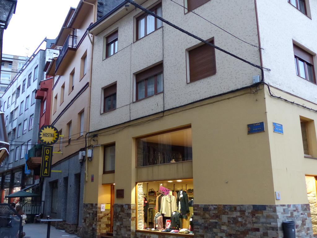 Pension Oria Luarca Bagian luar foto