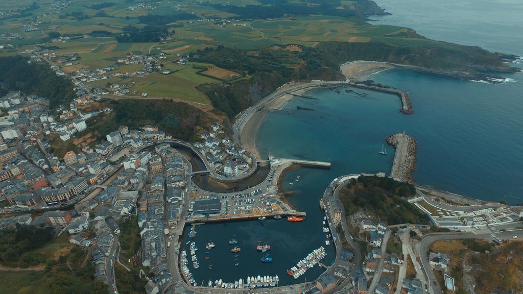 Pension Oria Luarca Bagian luar foto